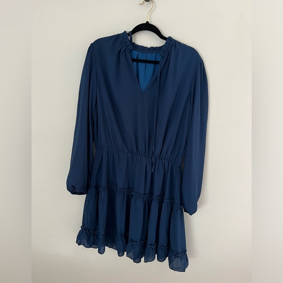 Women’s v-neck long sleeve ruffle mini dress - Picture 1 of 1